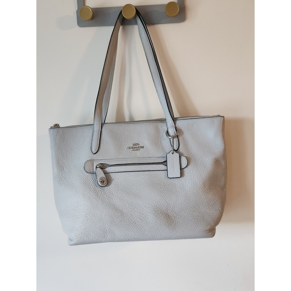 Coach Taylor Tote  Pebble Leather Gray Light Shoulder Bag Authentic Latch Zip
